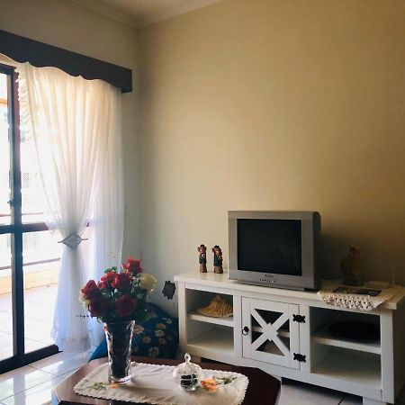 Apartamento Meia Praia - 伊塔佩马 外观 照片