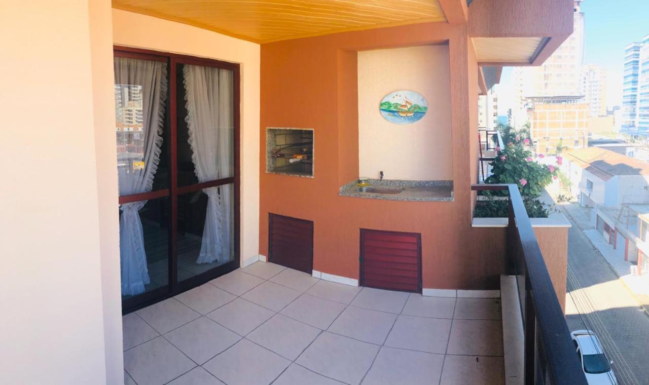 Apartamento Meia Praia - 伊塔佩马 外观 照片