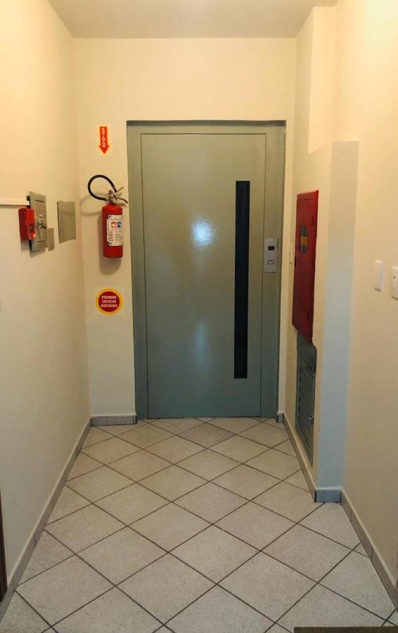 Apartamento Meia Praia - 伊塔佩马 外观 照片